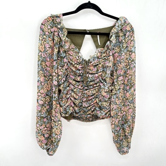 FREE PEOPLE MED Mabel garden combo woman ruch puff sleeve milkmaid floral blouse - Picture 2 of 15
